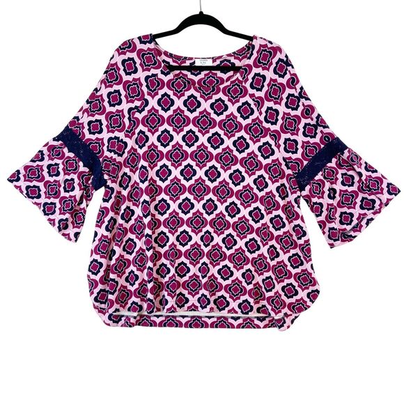Crown & Ivy Top Women's 3X Pink 3/4 Bell Sleeve Crochet Stretchy Boho - Picture 1 of 5